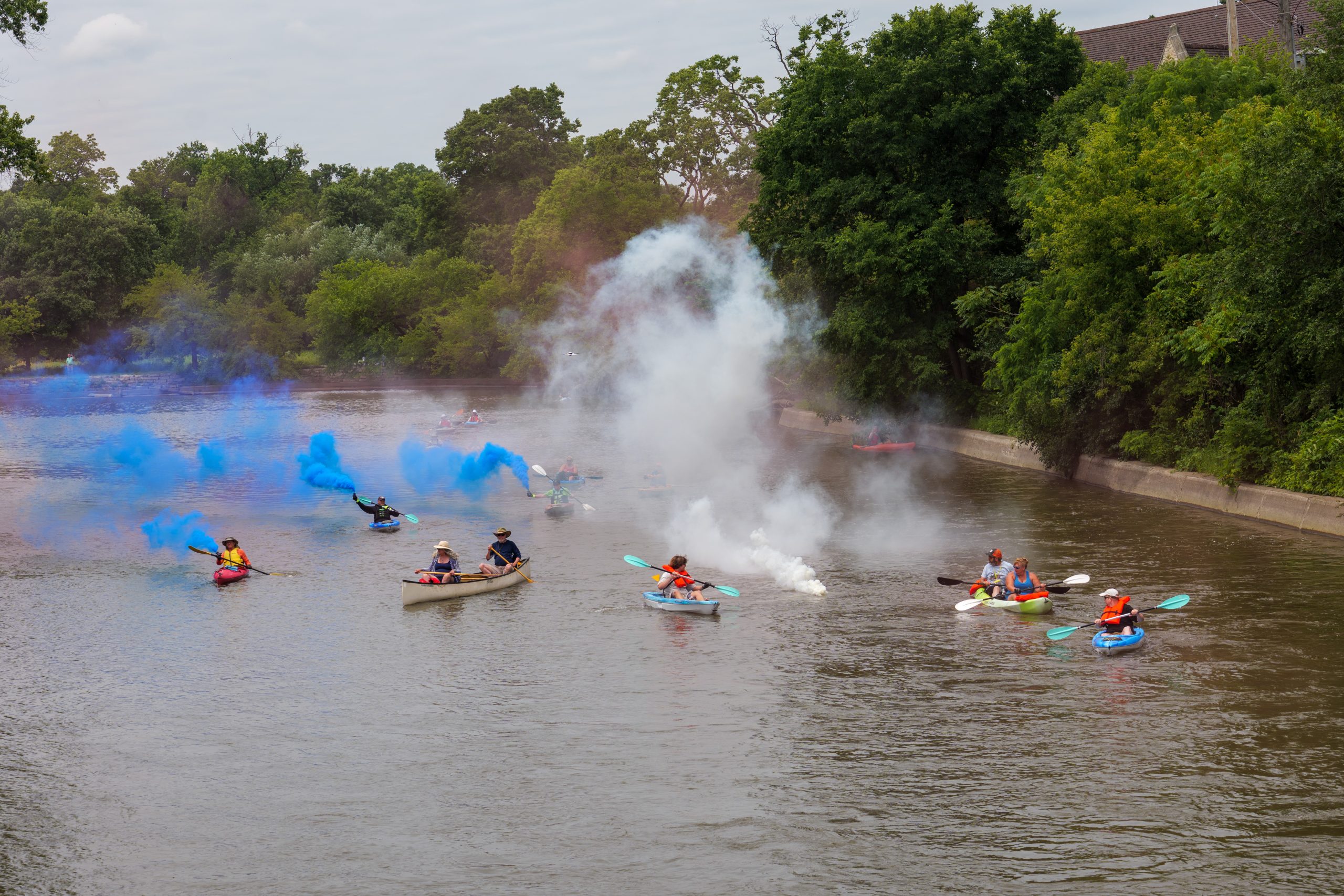 Landmark Lettering Riverside gets new kayak rental outfitter - Riverside-Brookfield Landmark