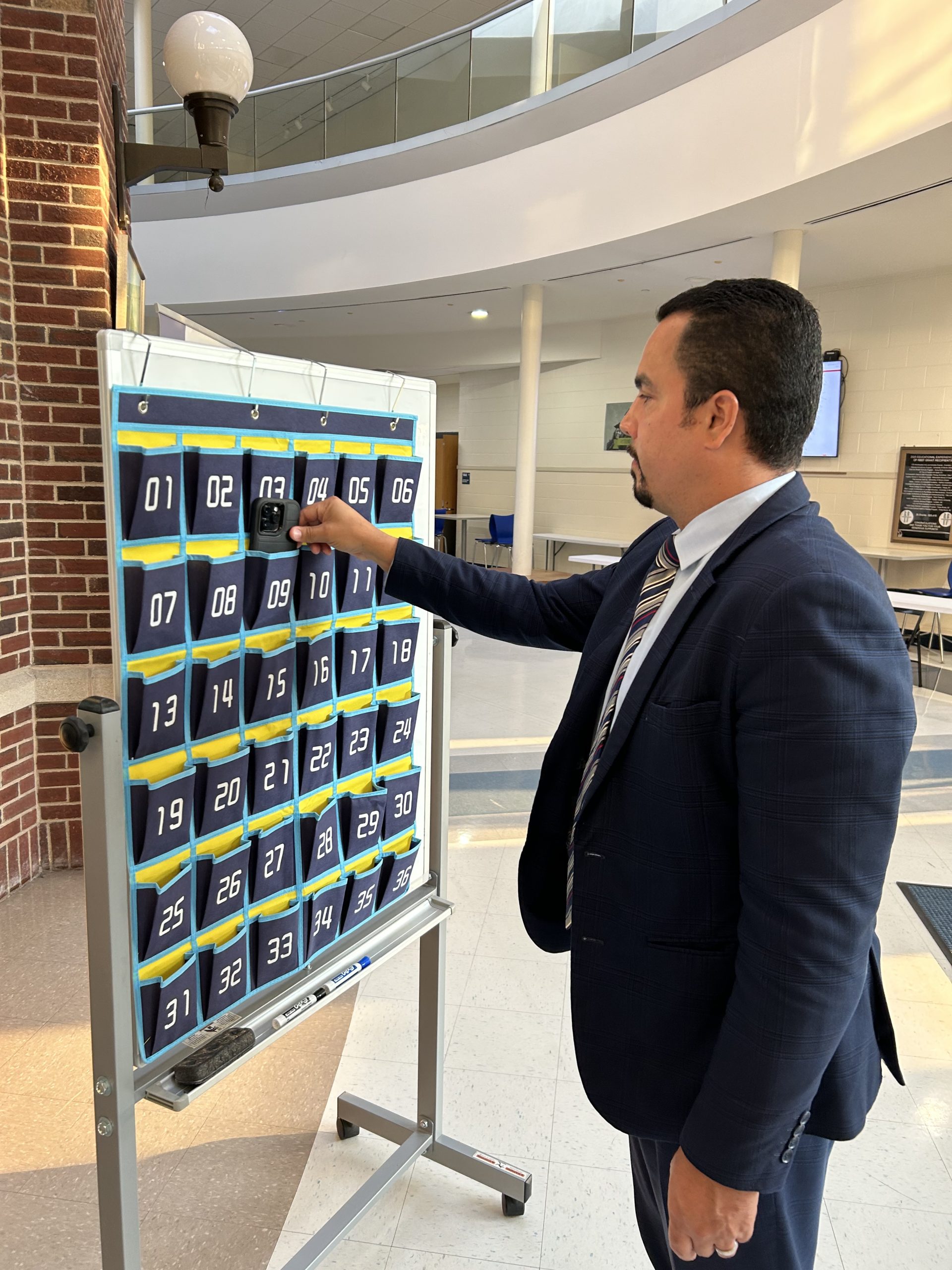 RBHS will have new cellphone policy to restrict use in classrooms