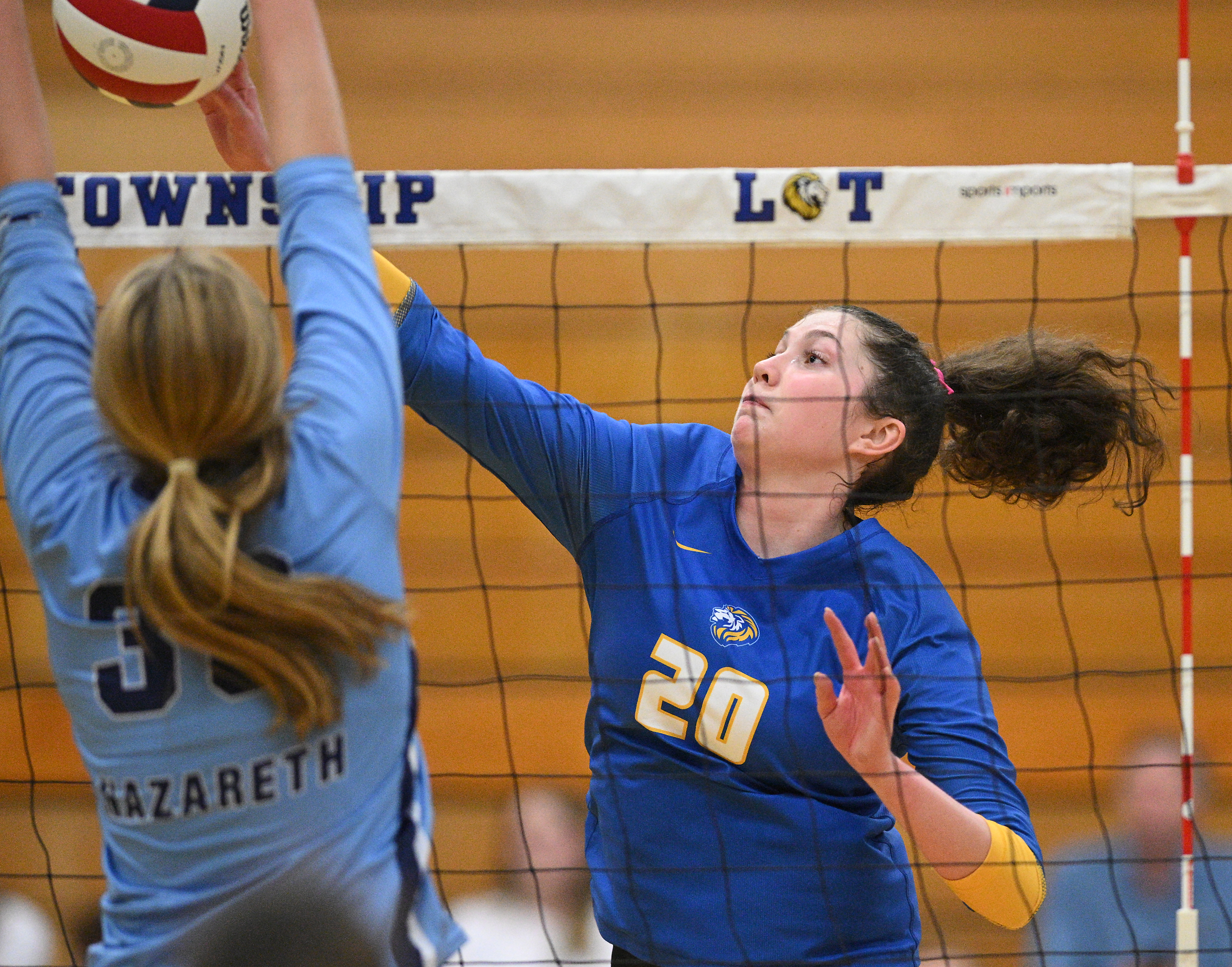 Strong Lions, Bulldogs face challenges in loaded sectional